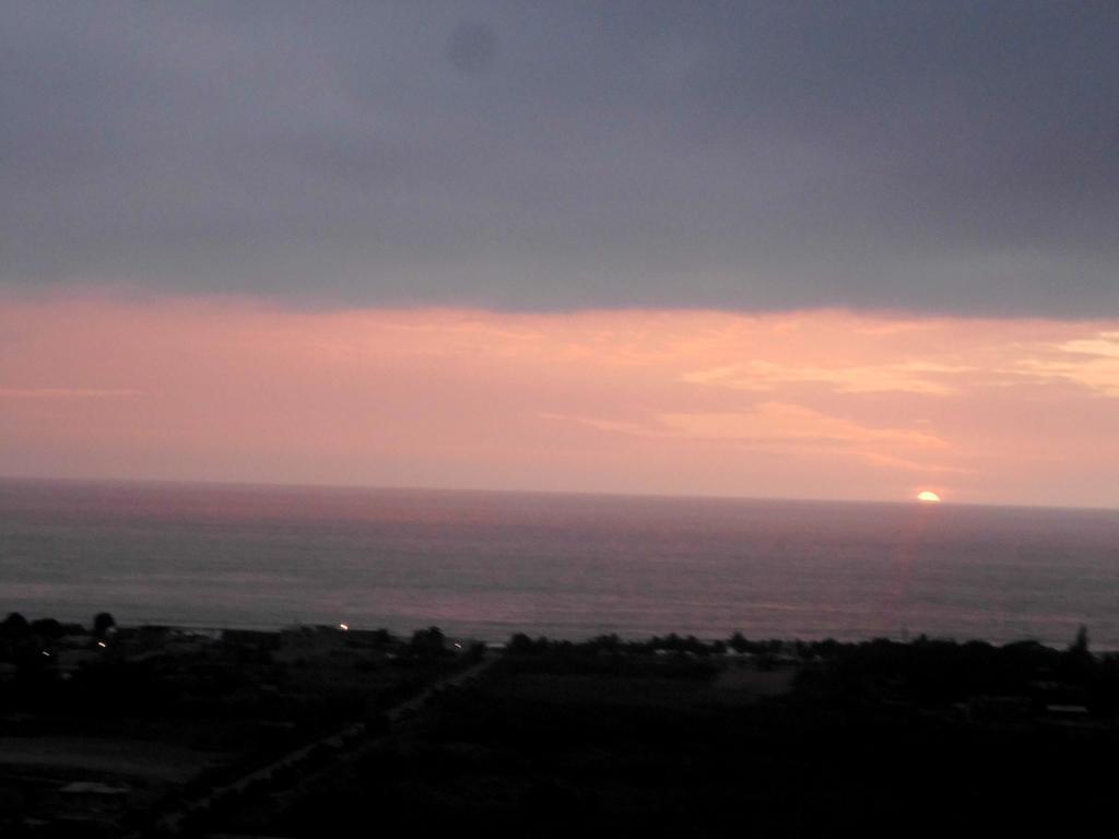 Maremonti Bed & Breakfast Puerto López Екстериор снимка