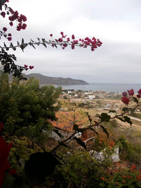 Maremonti Bed & Breakfast Puerto López Екстериор снимка
