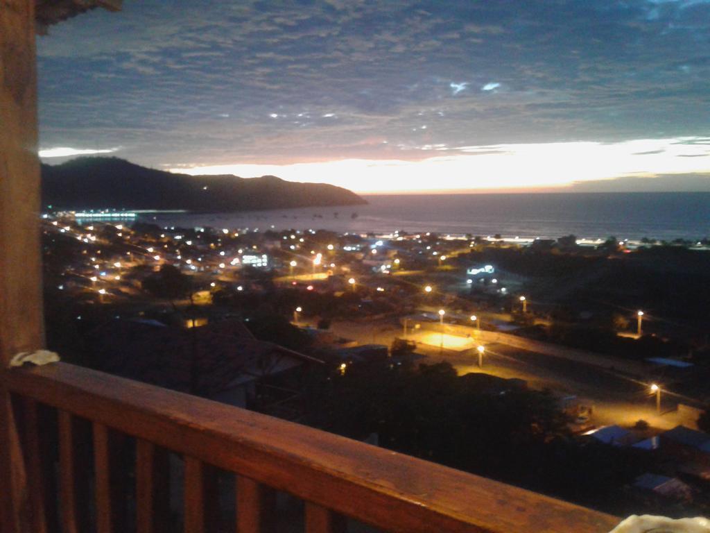 Maremonti Bed & Breakfast Puerto López Екстериор снимка